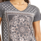 Camiseta feminina com estampa de oncinha e decote em V, tamanho pequeno, cinza, estilo &amp; co