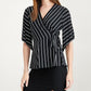 Blusa feminina Alfani com detalhe de gravata e sobrepeliz, preta, tamanho pequeno e pequeno