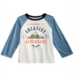 Camiseta infantil First Impressions Baby Boy, de algodão, com estampa gráfica raglan e blocos de cores, branca, tamanho 6 a 9 meses