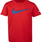 Camiseta de algodão com estampa Swoosh para meninos da Nike, vermelha, tamanho 4
