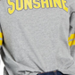 Camiseta feminina moderna Lux com slogan Sunshine, cinza, tamanho grande