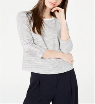 Camisa listrada feminina Maison Jules com manga 3/4, branca, tamanho extragrande