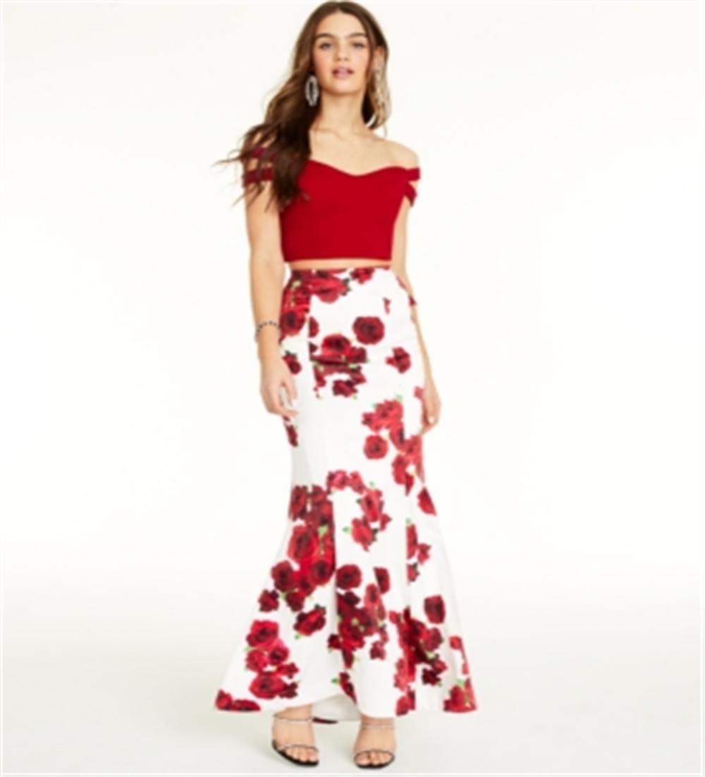 Teeze Me Top curto feminino de manga curta e ombro de fora, branco/vermelho, tamanho 1