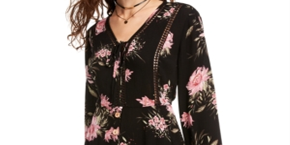 Vestido curto estampado American Rag Junior com manga sino, preto, tamanho pequeno