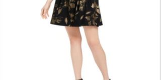 Vestido feminino Vince Camuto com estampa metálica, justo e evasê, preto/dourado, tamanho 0