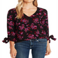 Blusa CeCe Feminina com Decote em V e Estampa Floral, Preta, Tamanho M