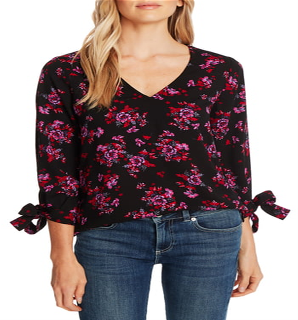 Blusa CeCe Feminina com Decote em V e Estampa Floral, Preta, Tamanho M