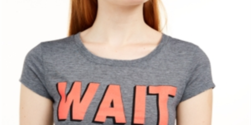 Camiseta infantil Love Tribe Wait What Micro Listrada Cinza Tamanho M