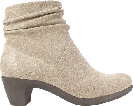 Bota feminina Cliffs by White Mountain Shoes "ALINA", LT TAUPE/CAMURÇA, 6 M