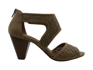 Sandálias femininas de salto perfurado de camurça sintética Hortensia da Style &amp; Co, marrom, tamanho 6,5