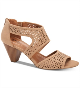 Sandálias femininas de salto perfurado de camurça sintética Hortensia da Style &amp; Co, marrom, tamanho 6,5