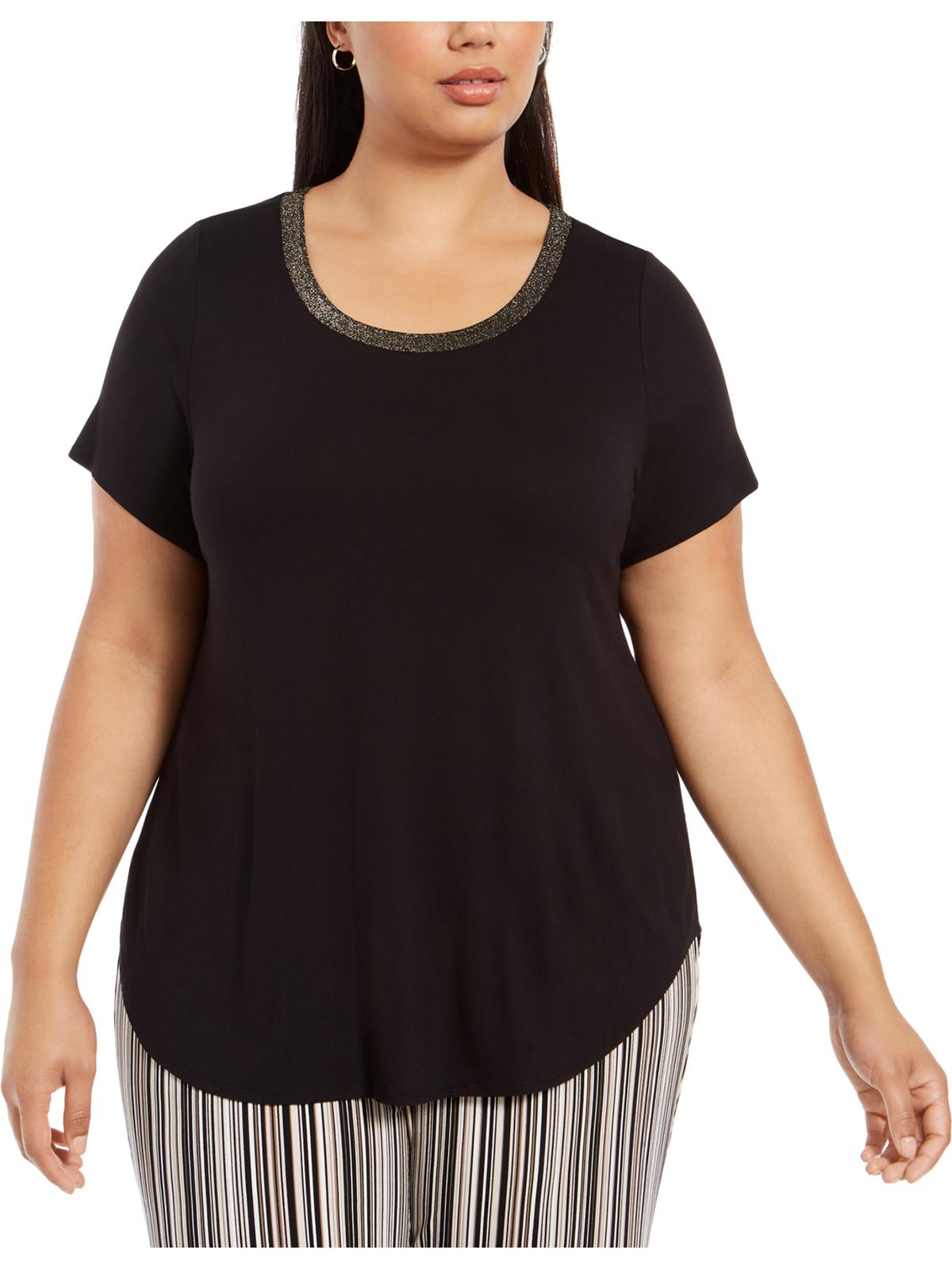 Camiseta feminina Alfani Plus com acabamento em lurex e manga curta, preta, tamanho 1X