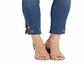 Calça jeans feminina Levi's com zíper e bolsos, perna reta, azul, tamanho 26