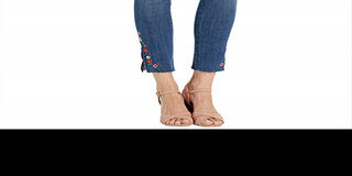 Calça jeans feminina Levi's com zíper e bolsos, perna reta, azul, tamanho 26