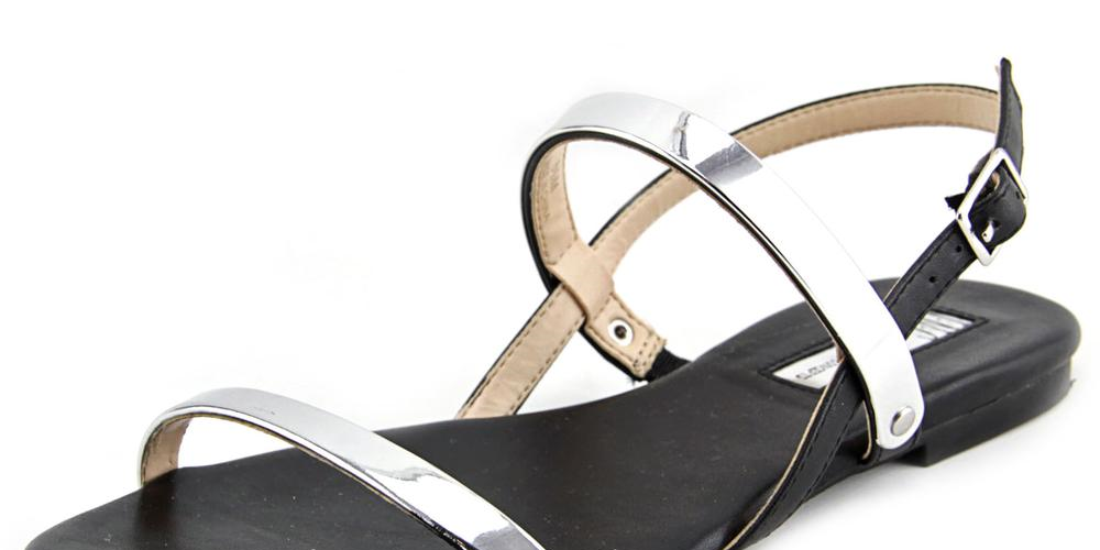 Sandália feminina Ganzi US 8.5 preta com tira traseira INC International Concepts
