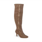 Botas femininas Journee Collection com zíper e cadarços elásticos, cano largo, conforto, bico redondo, salto agulha, marrom, tamanho 12M
