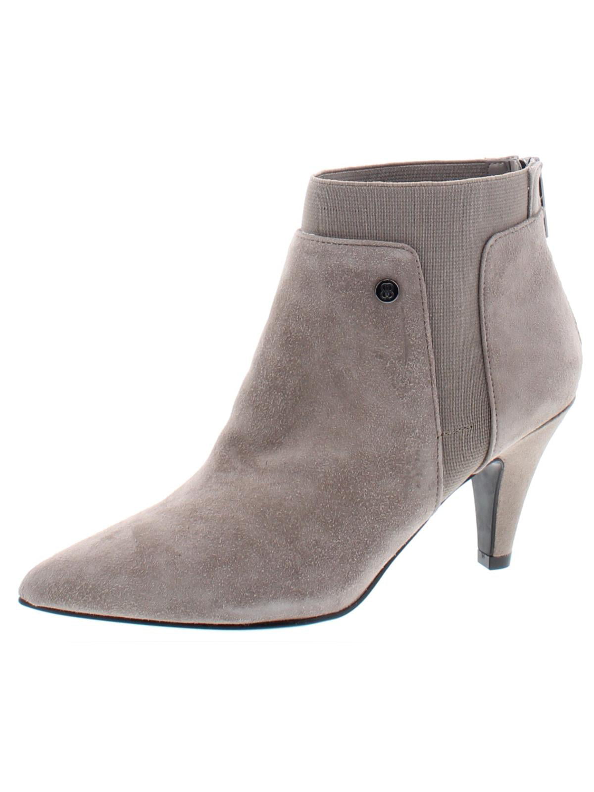 Botas de couro Bandolino femininas cinza Goring com amortecimento Bari bico fino salto cone zíper marrom tamanho 8 M