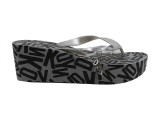 DKNY Womens Nola Wedge Sandals Thong Slip on Silver Size 9M