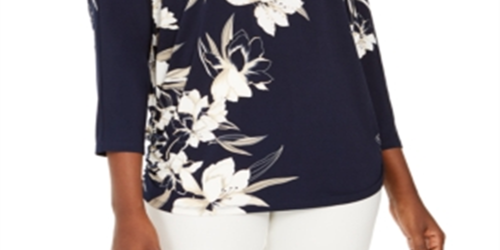 JM Collection Blusa feminina estampada com strass e manga dolman, azul, tamanho P