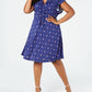 Vestido feminino Monteau estampado com decote em V abaixo do joelho, azul, tamanho 2X