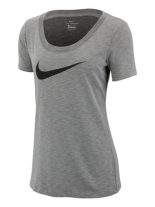 Camiseta Nike Feminina Gola Redonda Manga Curta Estampada Cinza Tamanho Médio