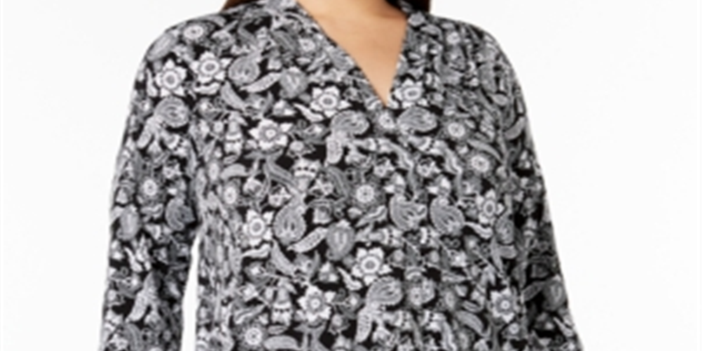 Camiseta feminina plus size estampada com manga 34 e estampa floral paisley preta profunda tamanho 3X
