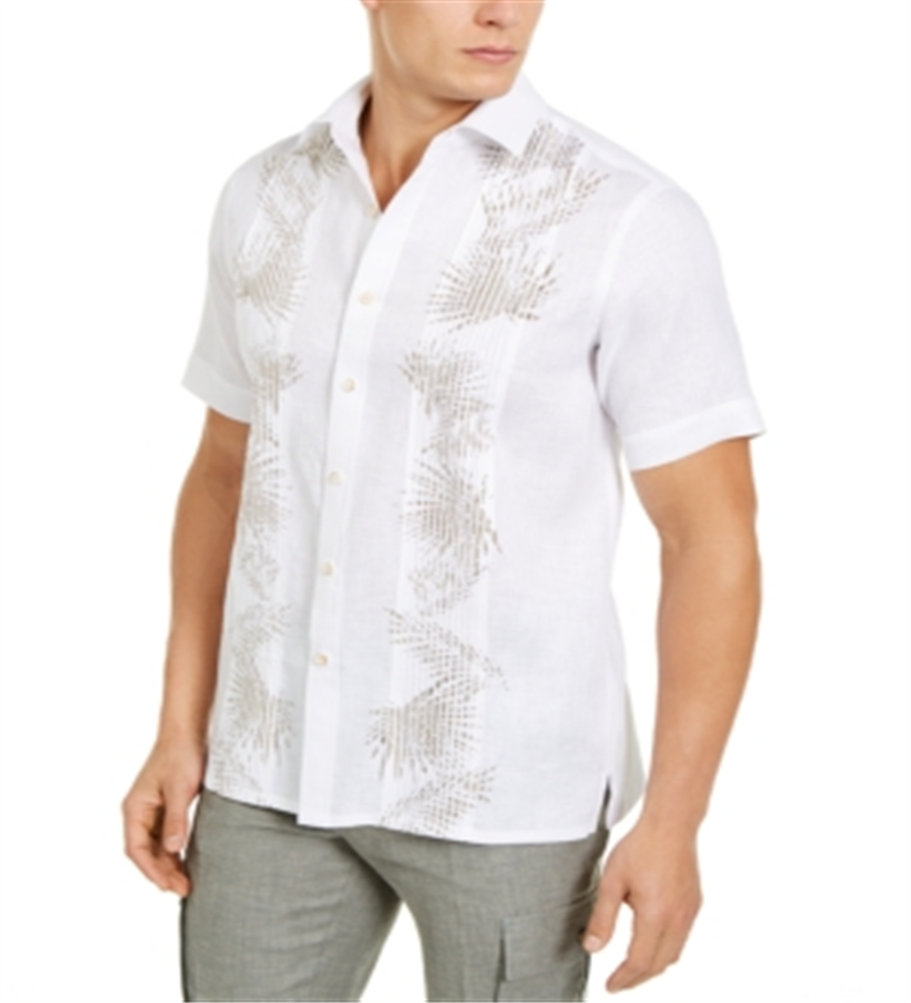 Camisa masculina Tasso Elba com estampa tropical franzida, branca, tamanho médio
