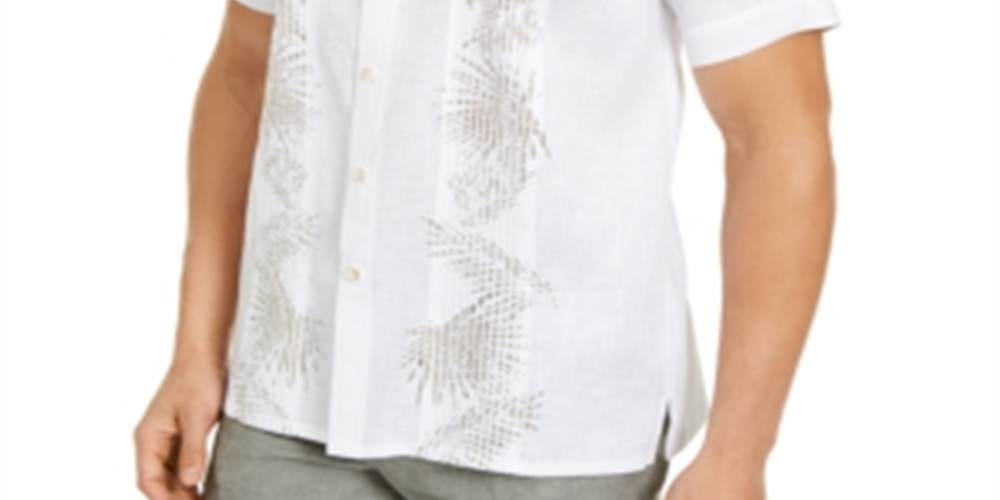 Camisa masculina Tasso Elba com estampa tropical franzida, branca, tamanho médio