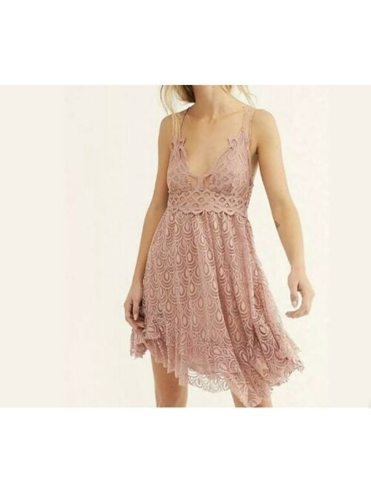 Vestido curto feminino FREE PEOPLE com alças finas e corte flare, coral, tamanho grande