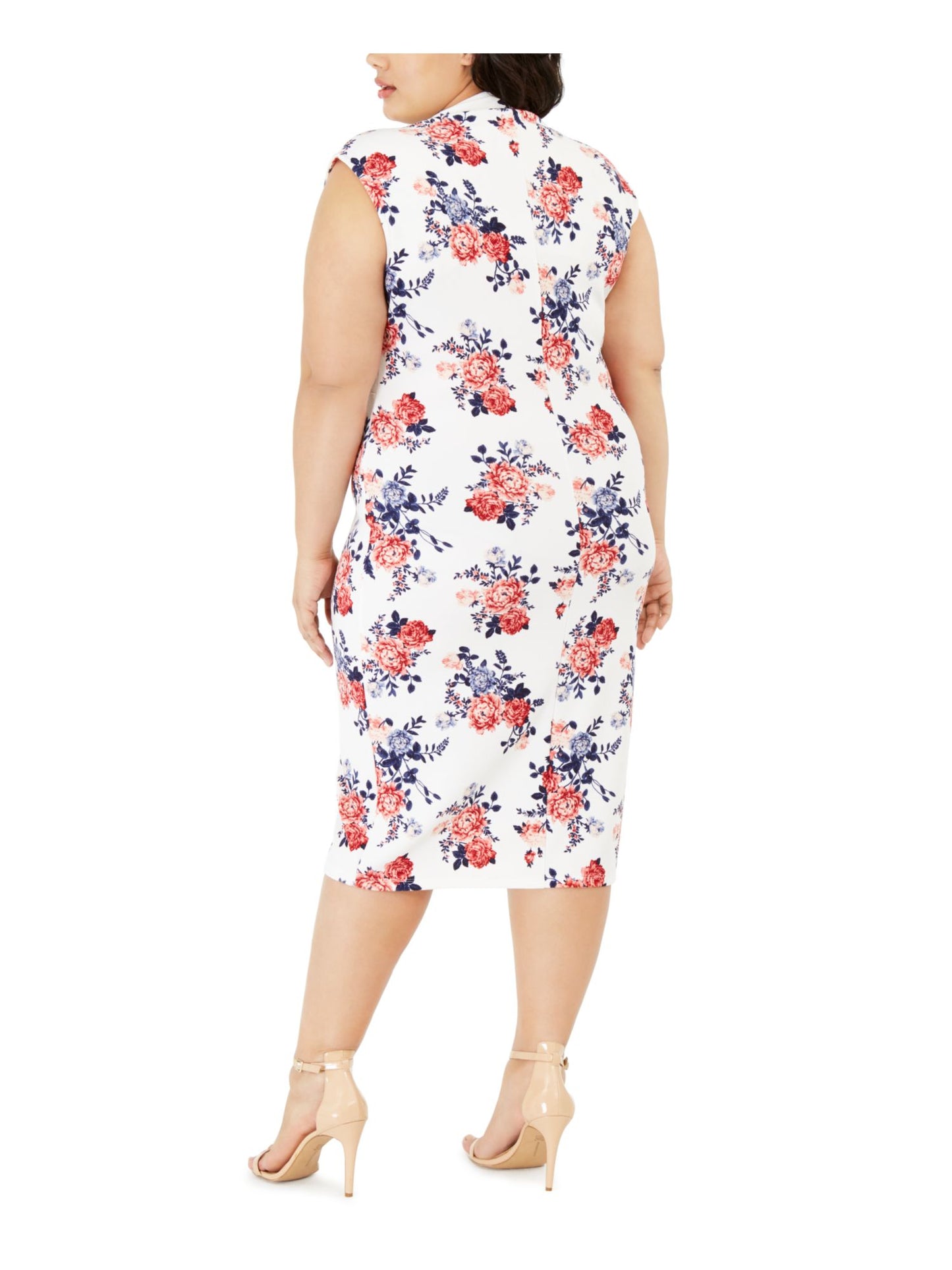 Vestido feminino com manga curta floral e decote em V abaixo do joelho CRAVE FAME, cor marfim, tamanho 2X
