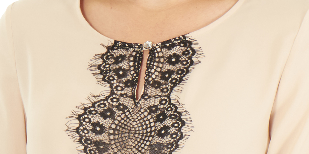 Blusa peplum feminina NY Collection com manga 3/4 e acabamento bege, tamanho grande