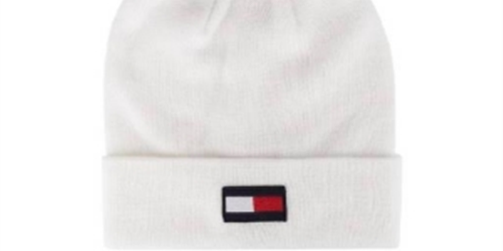 Gorro Tommy Hilfige feminino com bandeira e remendo de pompom em dois tons, branco, tamanho único