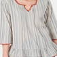 Blusa listrada de algodão com babados e listras Willow Brown, tamanho G