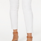 Jeans skinny feminino estilo &amp; co, tamanho 2, branco, com ajuste curvilíneo e controle de barriga, tamanho P