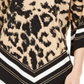 Blusa Alfani com estampa de leopardo, cáqui e bicolor, tamanho pequeno