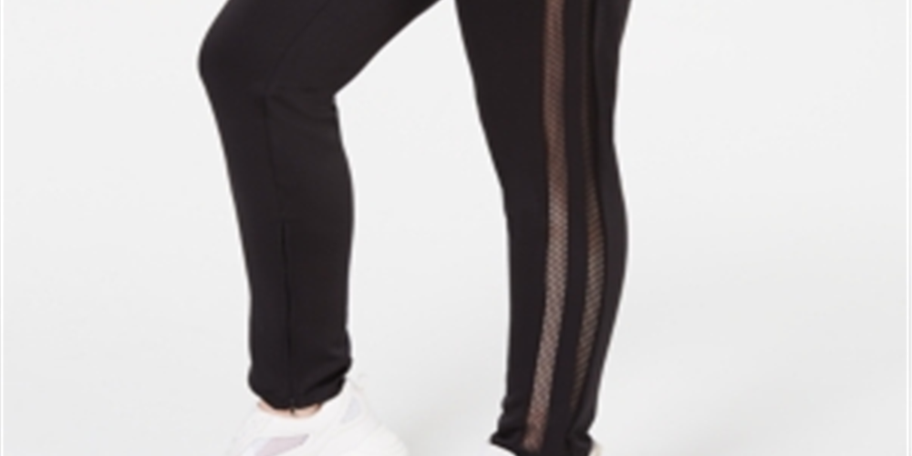 Calça jogger feminina Lala Anthony plus size listrada em malha preta tamanho 2X