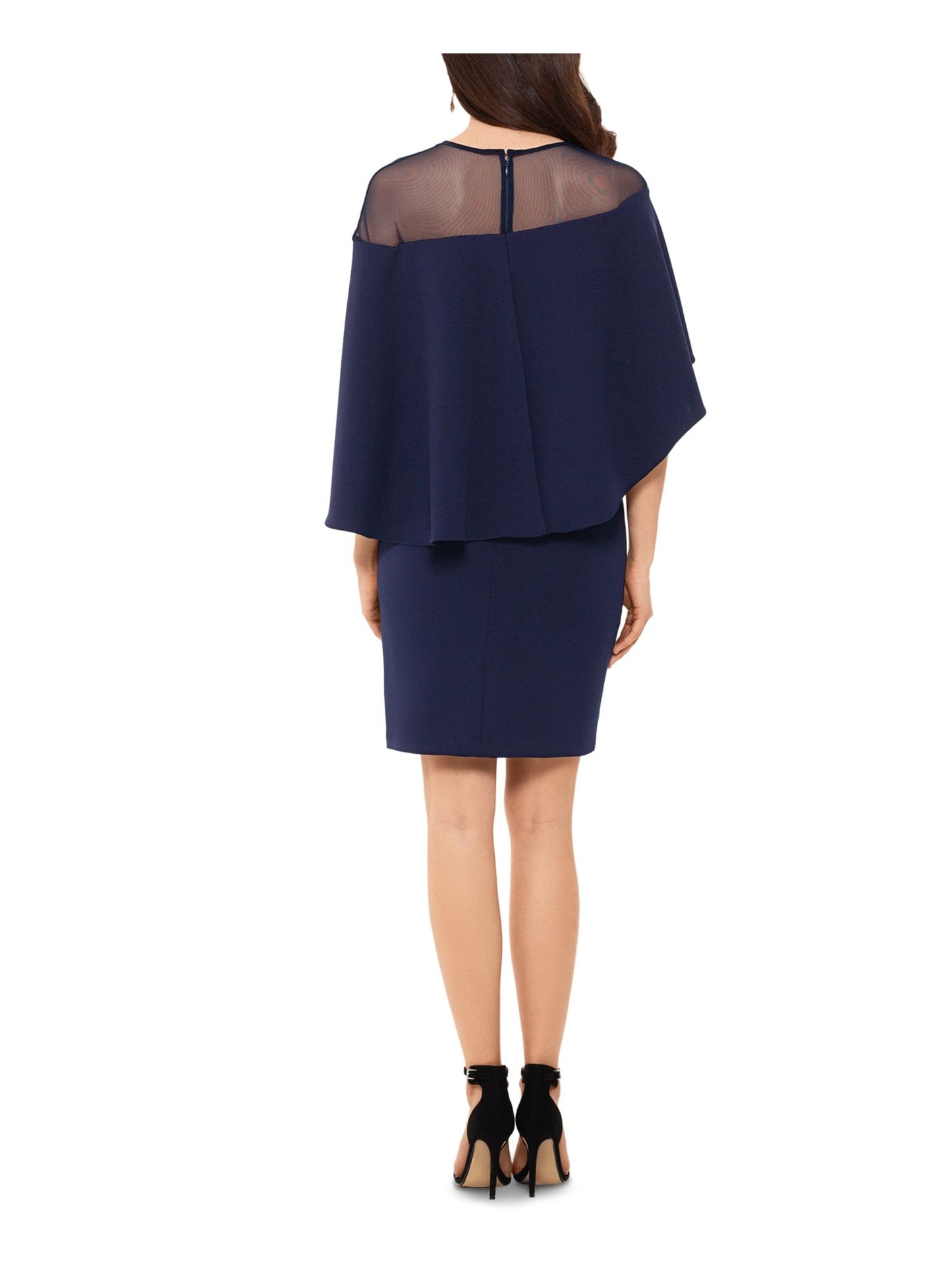 Vestido de festa Betsy Adam feminino com zíper e mangas sobrepostas, decote ilusão acima do joelho, tamanho 4, azul-marinho