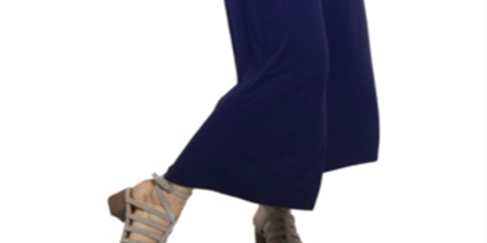 Calça curta Yala Jaden estilo guacho de perna larga em viscose de bambu, tamanho médio, azul