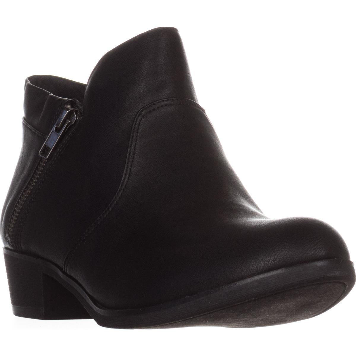 Botas femininas American Rag Abby com bico amendoado e cano curto, pretas e lisas, tamanho