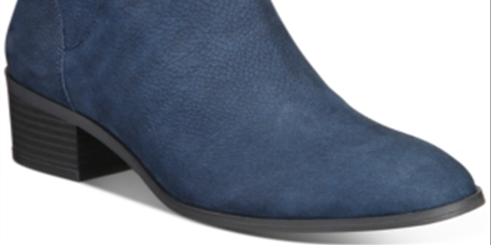 Botas Giani Bernini Putneyy com salto bloco e espuma viscoelástica, couro azul meia-noite profundo, tamanho 9 M