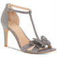 INC International Concepts Sapatos Femininos Rainor Tecido Peep Toe Tira em T Clássicos Prateados Tamanho 6,5 M