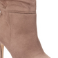 Botas femininas Zigi Soho Jeenie bico fino cano médio marrom tamanho 8 M