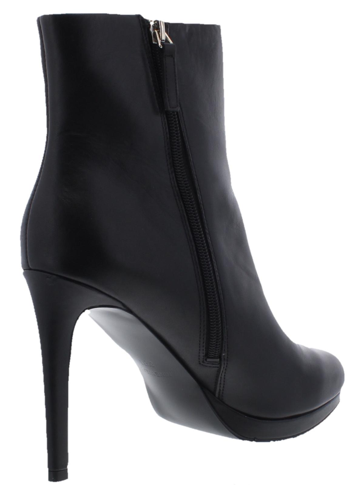 Nine West Botas de couro femininas pretas com plataforma acolchoada Querida, bico fino e zíper, tamanho 9 M