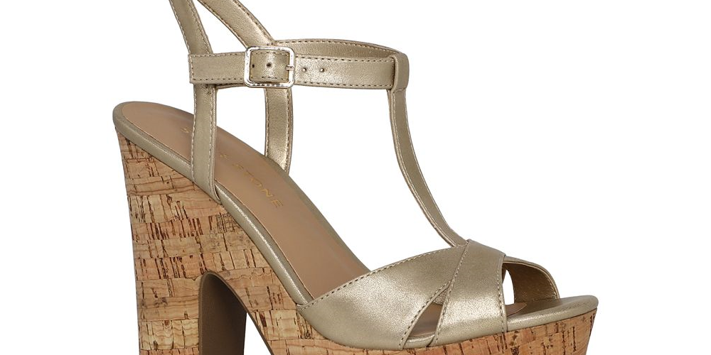 Sandálias femininas Sun Stone Jamie com tiras em T e plataforma, tamanho 5 M, vermelhas