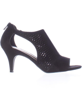 Sandálias femininas perfuradas Helaine da Style &amp; Co, pretas, tamanho 7 M