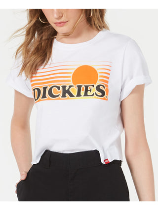 Camiseta feminina Dickies New Logo Graphic de manga curta, branca, tamanho médio