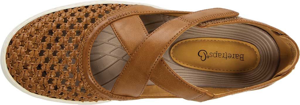 Mary Janes Yesica Woven Caramel Yesica para mulheres da BareTraps, marrom, tamanho 9 M