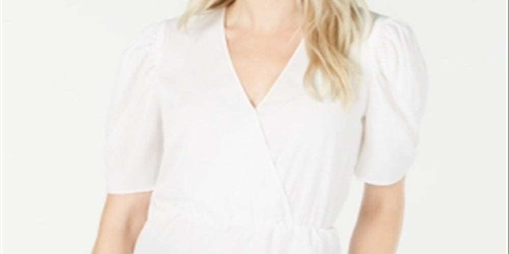 Blusa feminina Leyden com decote sobrepeliz e manga bufante, tamanho médio, cor marfim