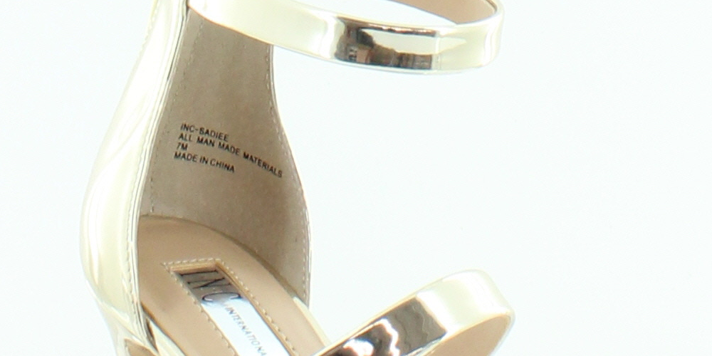 INC International Concepts Sadiee Salto Feminino Feminino Dourado Claro Tamanho 7 M