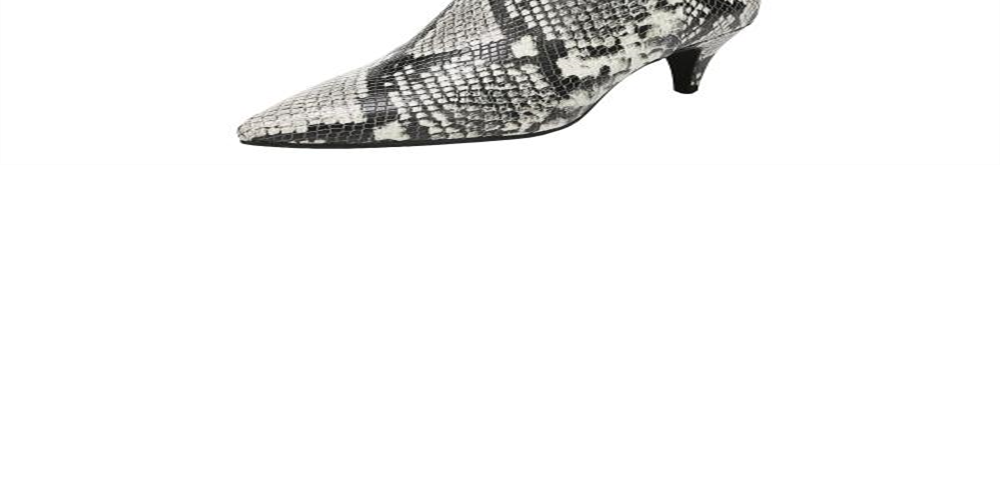 Botas femininas Kirby curtas de bico fino Circus By Sam Edelman, pretas, tamanho 5 M